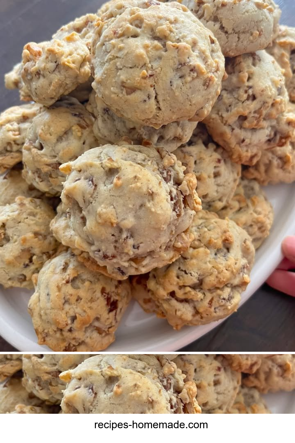 Me and my girls absolutely LOVE the Bavarian Inn over in Frankenmuth. If you've ever been, then you will recognize these! I have been obsessed since the first time I tasted them and now I can make them.