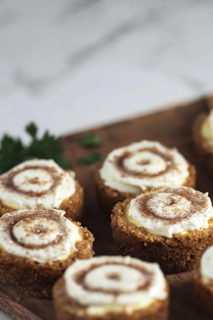 Mini Cinnamon Roll Cheesecakes