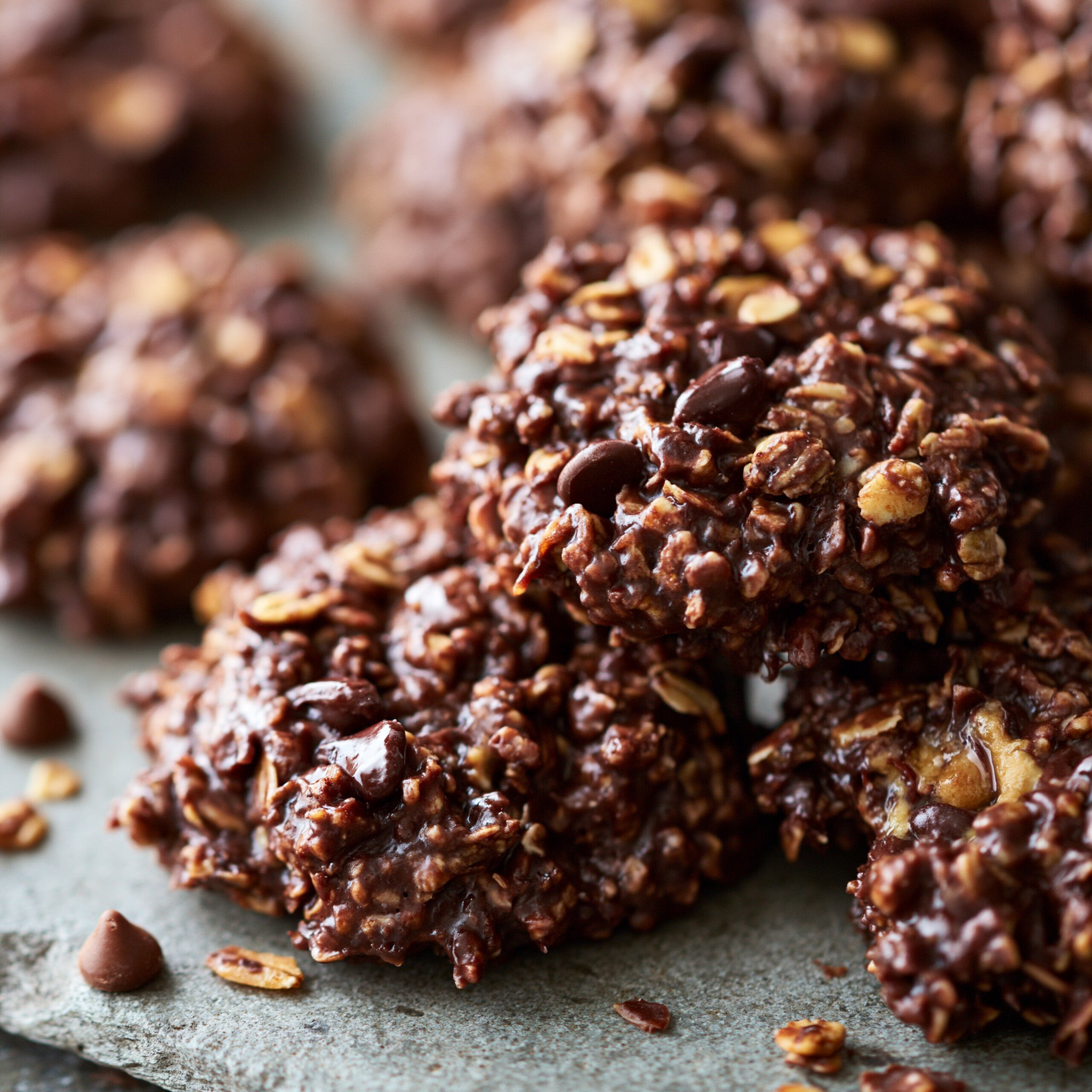 Healthy Chocolate Peanut Butter No-Bake Oatmeal Cookies