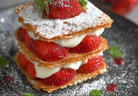Mille-feuille fraises arlettes