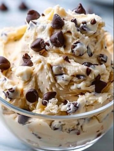 Greek Yogurt Cookie Dough: The Healthy No-Bake Snack You’ll Crave