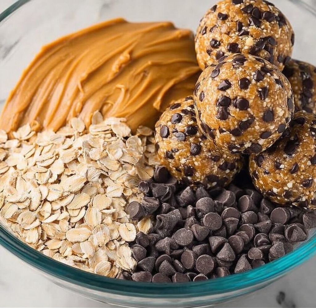 Easy Peanut Butter Protein Balls