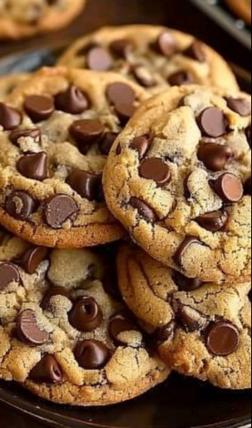 Better than a Bakery Chocolate Chip Cookies