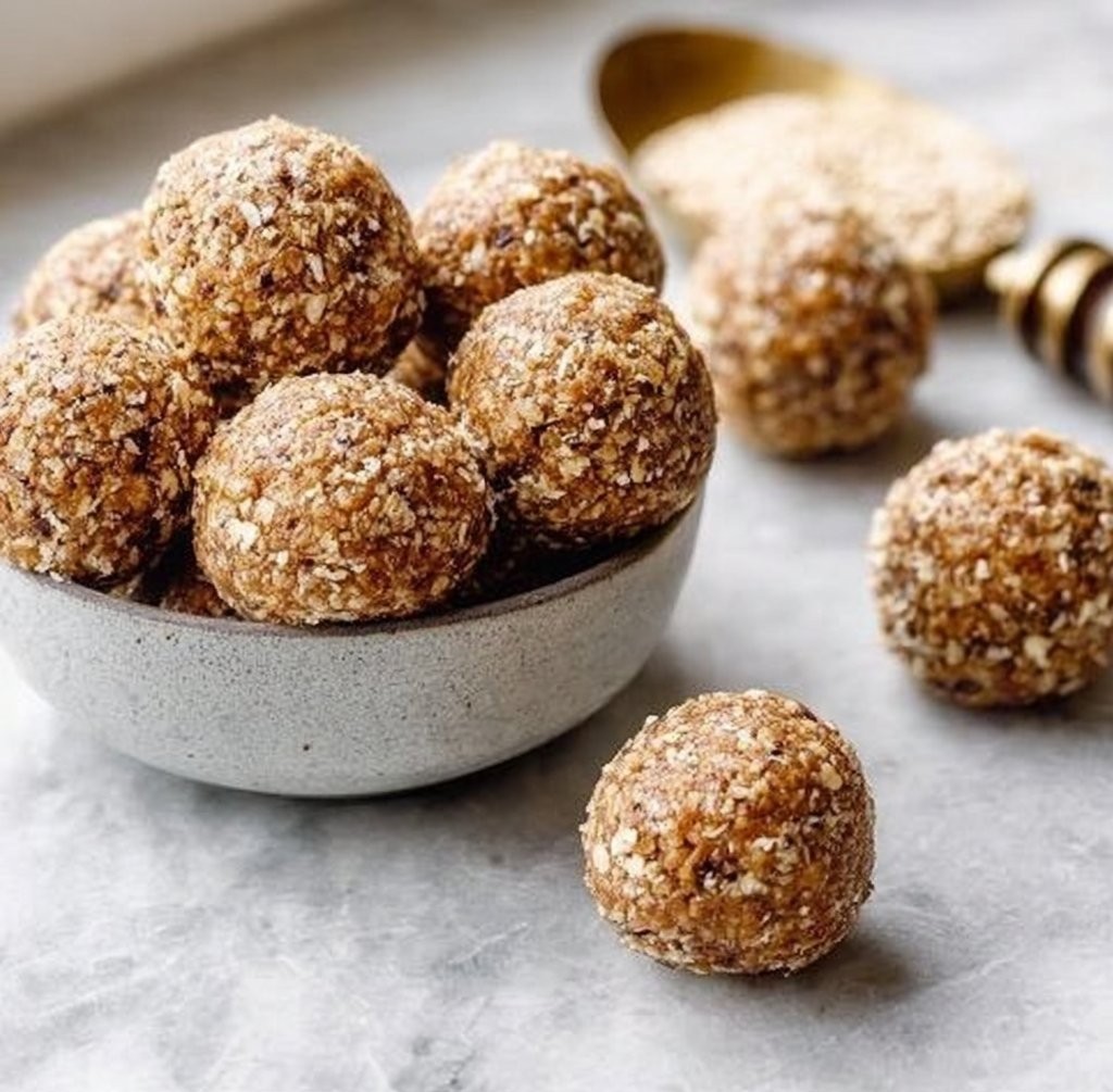Banana Bread Energy Balls