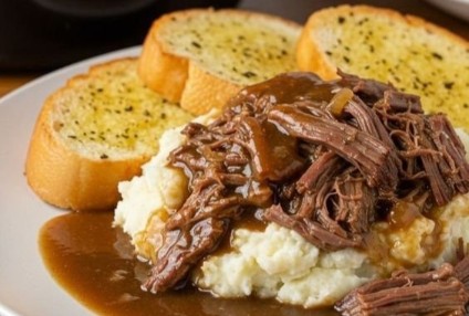 Slow Cooker Beef Manhattan