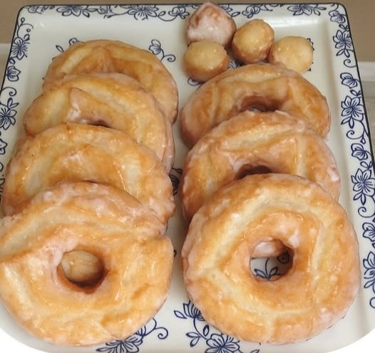 Old fashioned cake donuts