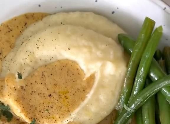 Creamy Chicken Schnitzel