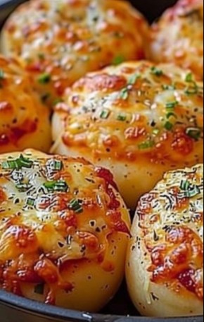 Air Fryer Pizza Bombs