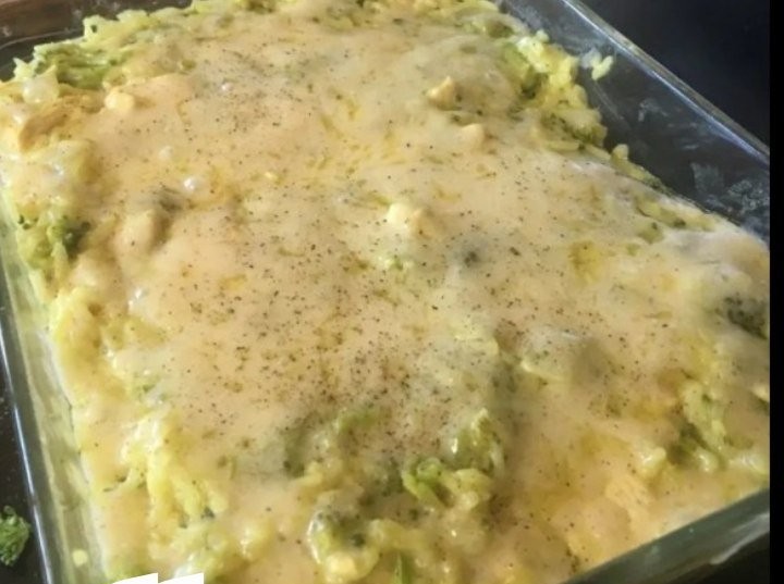 Cheesy Broccoli Rice Casserole