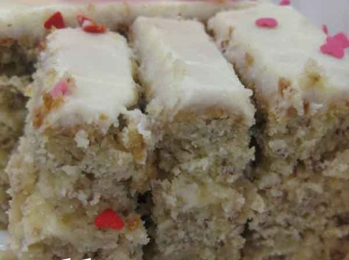 The Best Banana Cake I’ve Ever Made