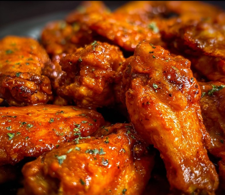Slow Cooker Buffalo Wings