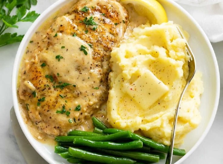 Chicken in White Wine Sauce