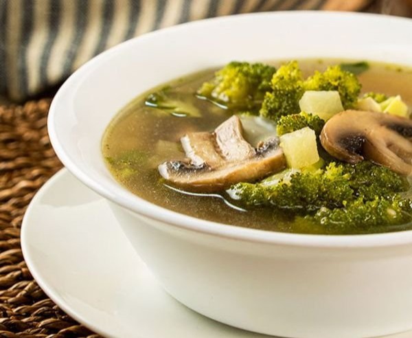 Sopa de Brócoli y Champiñones