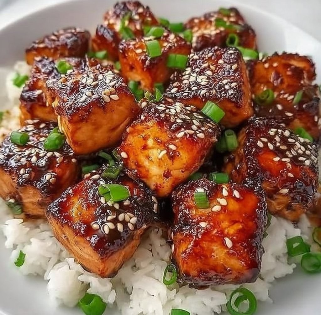 Honey Garlic Salmon Bites Recipe