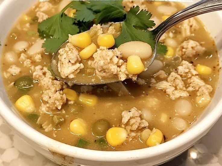 White Turkey Chili: 5 Reasons You'll Love This Cozy Dish
