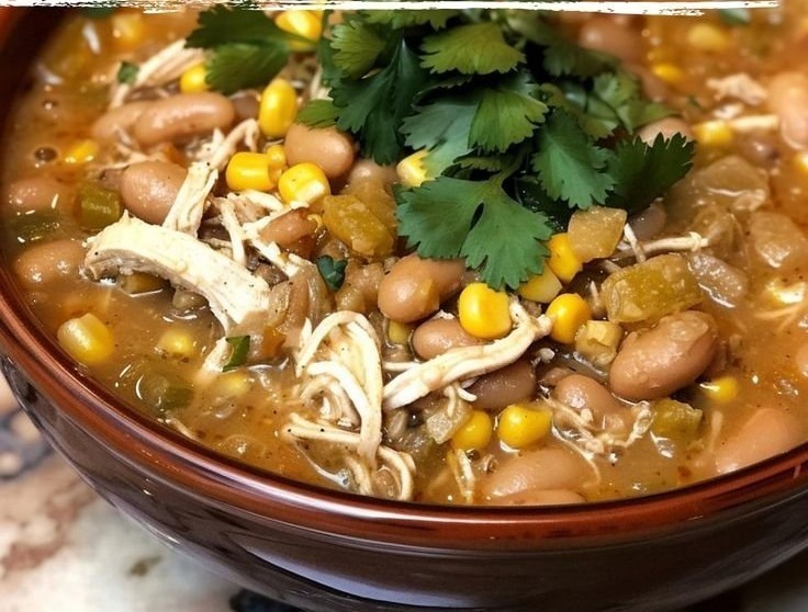 Creamy White Chicken Chili: 5 Ways to Cozy Up Your Dinner