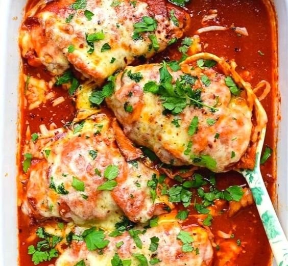 Slow Cooker Hunters Chicken