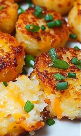 Mini Potato Cheddar Cakes: 7 Irresistible Bites to Savor