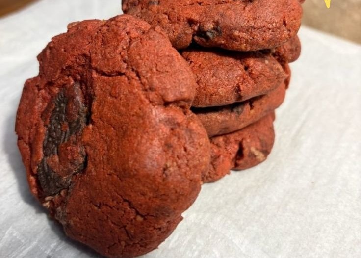 Red Velvet Oreo Cookies