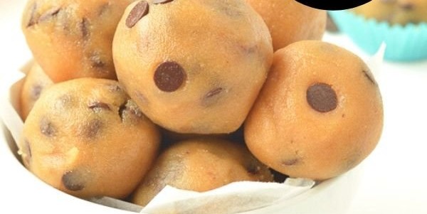 Bolas de grasa de mantequilla de maní con chispas de chocolate