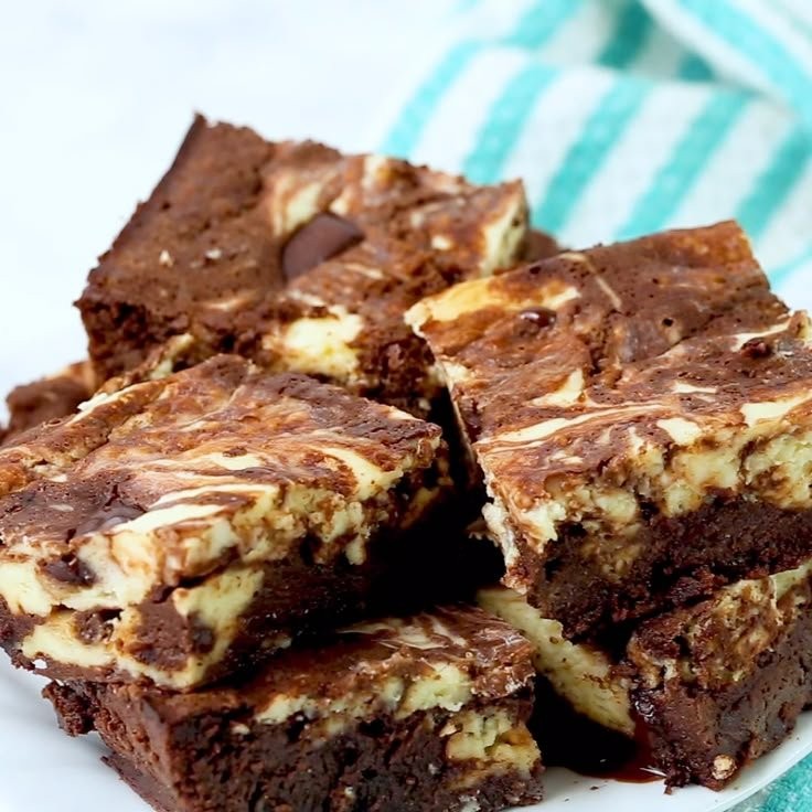 Brownies de Cheesecake Keto