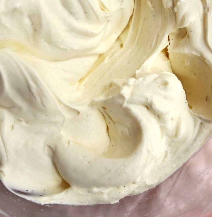 Vanilla Whipped Ganache Frosting