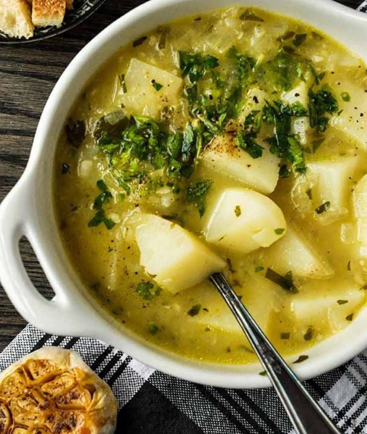 Roasted Garlic Potato Soup