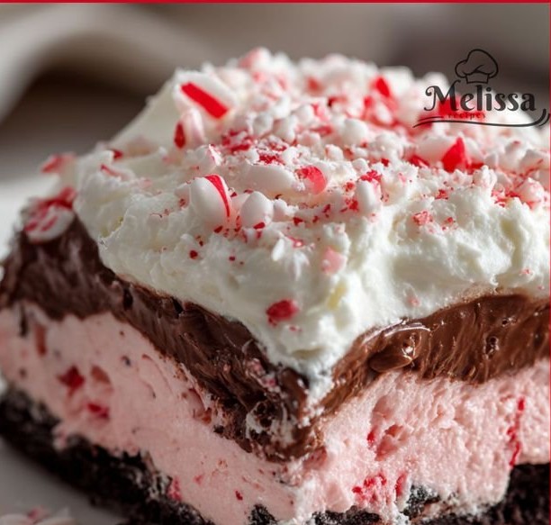Chocolate Peppermint Lasagna Dessert