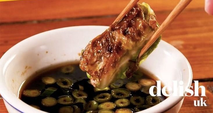 Low-Carb Cabbage & Pork Dumplings Recipe