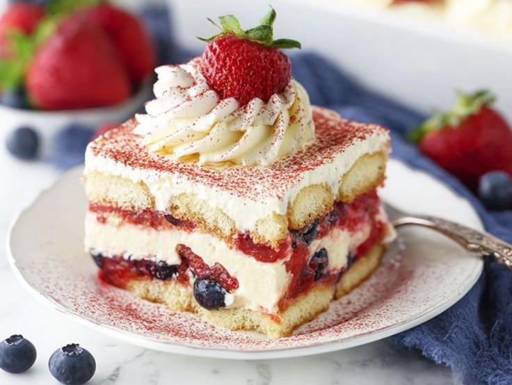 Tiramisu aux fruits rouges