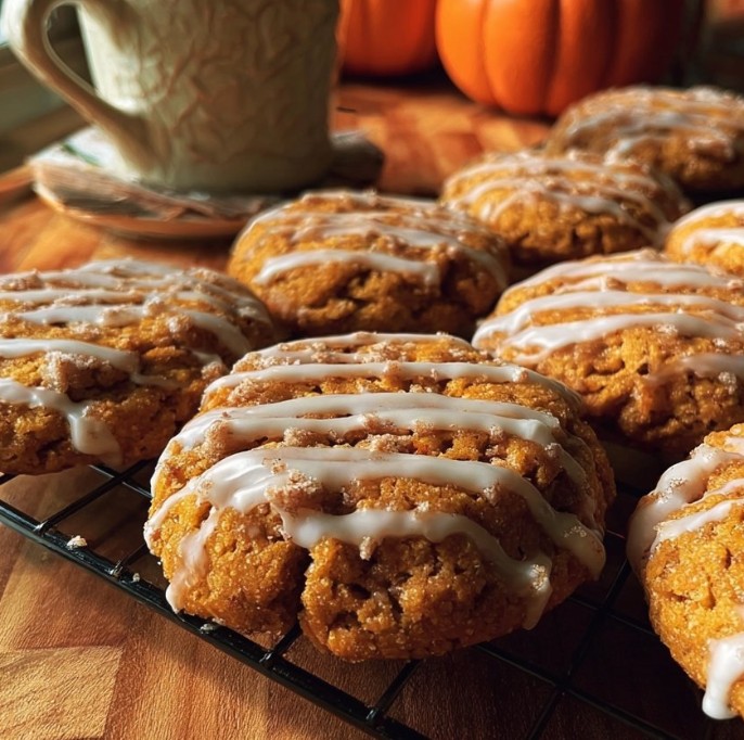 Pumpkin Coffee Cake Cookies