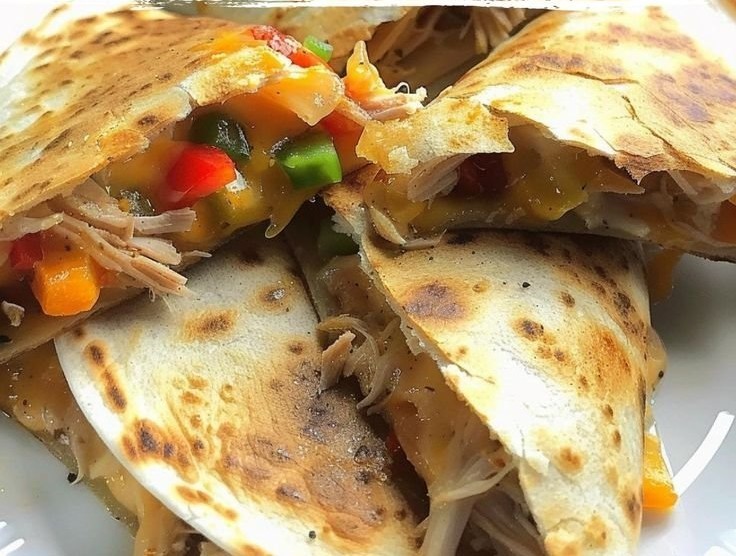 Pulled Chicken Quesadilla Triangles: 7 Irresistible Tips