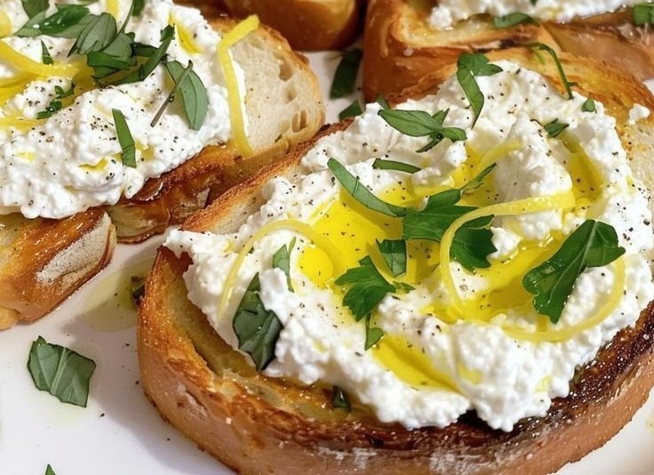 Lemon Herb Whipped Ricotta Toasts: 5 Reasons to Indulge