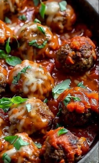 One-Pan Meatballs: Simple Comfort Food to Relish Together