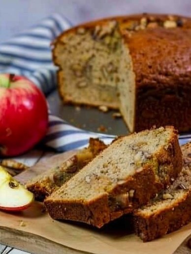 Bizcocho de manzana y nueces