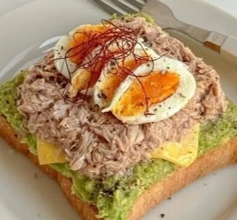 Trio de Toast à l'Avocat (Facile & Chic)