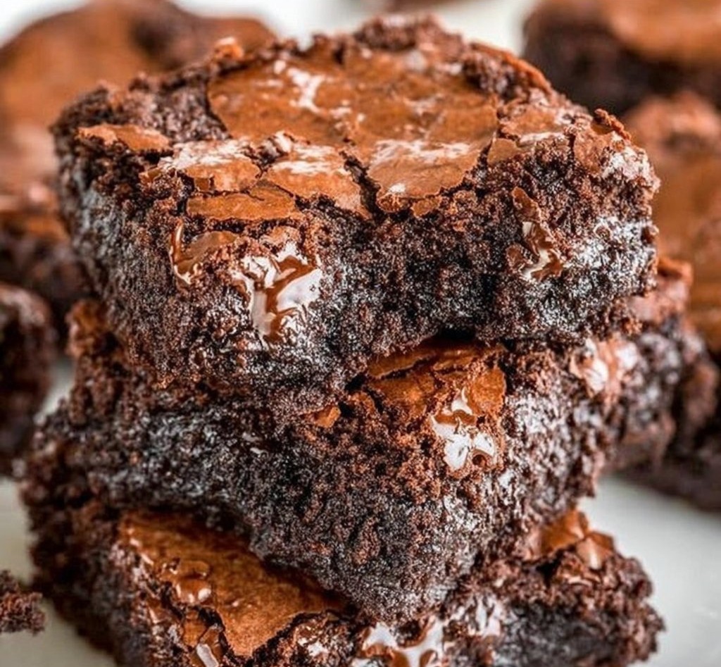 Zero Sugar Brownies with Greek Yogurt