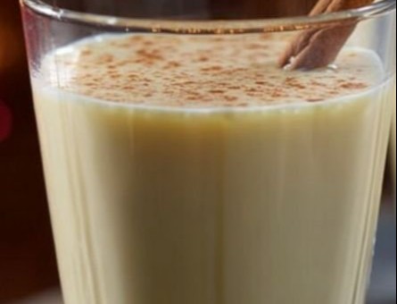 Traditional eggnog with vanilla and cinnamon