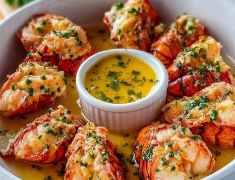 Luxurious Lobster Bites in Aromatic Garlic Butter Sauce