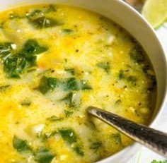 Summer Soup with Spinach and Zucchini