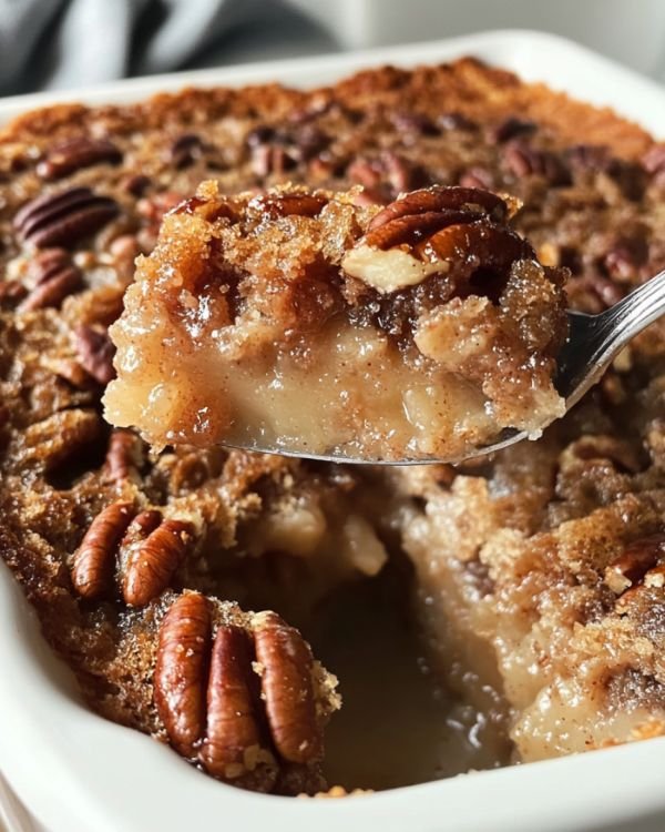 My mom made this dessert, and it was a total crowd-pleaser. I had to grab the recipe! Full recipe below.