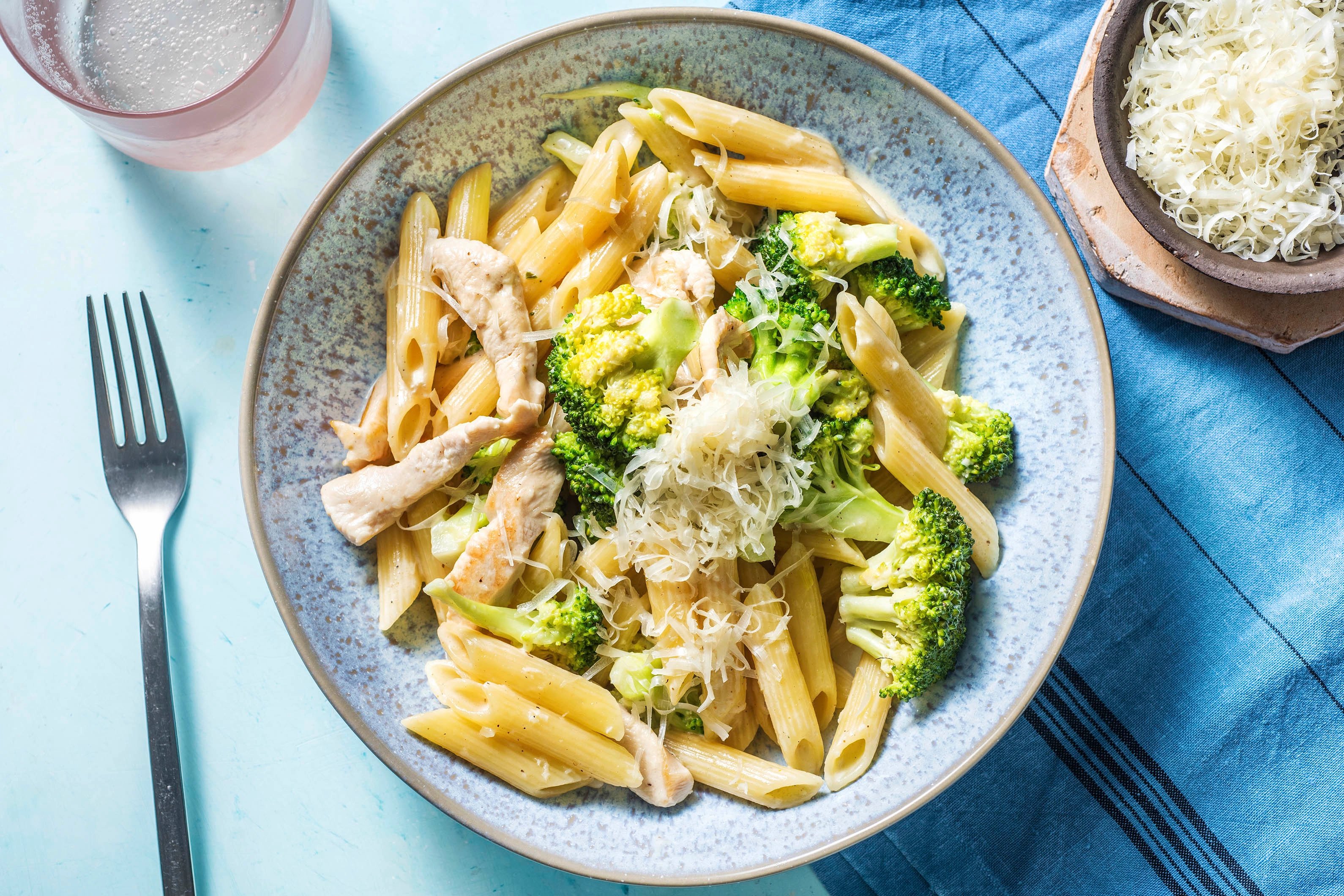 Chicken Alfredo Pasta with Broccoli