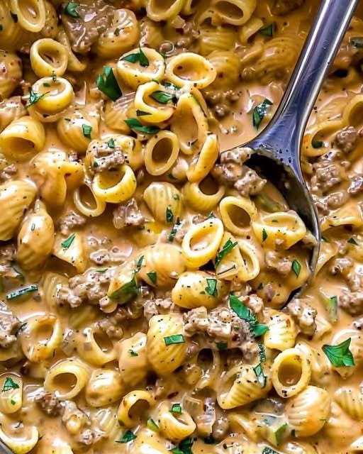Creamy Cheddar Beef Pasta