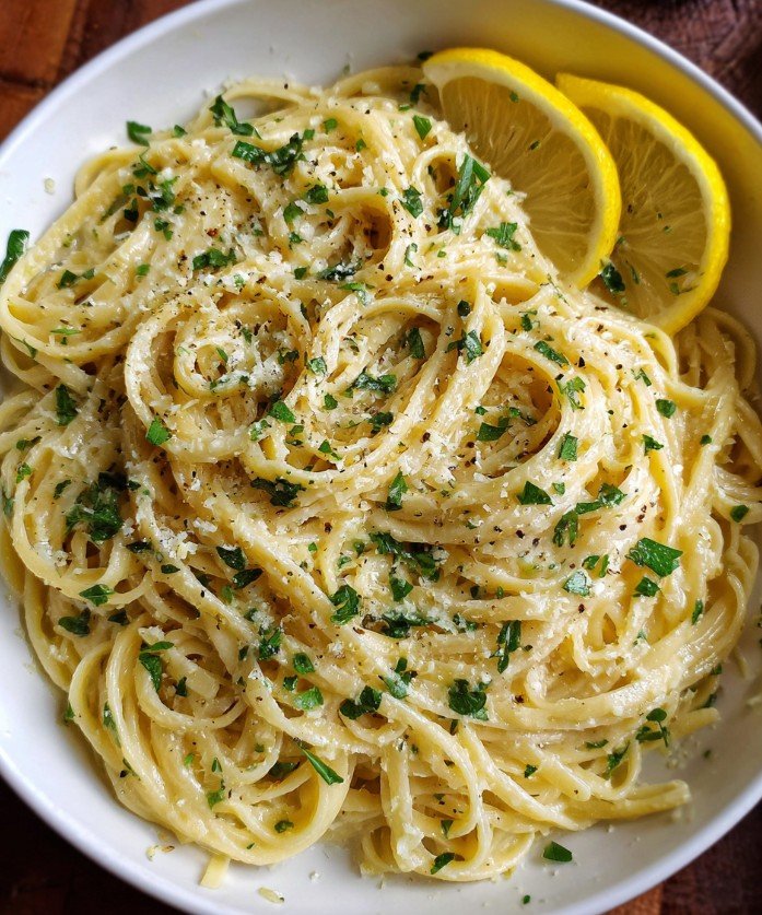 One-Pan Lemon Garlic Pasta