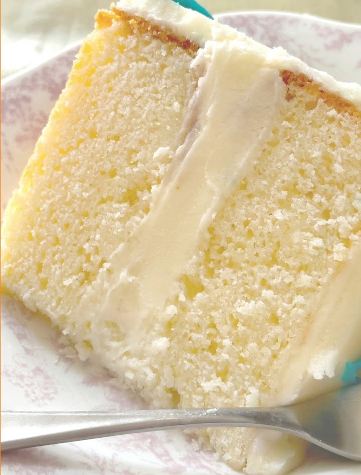 Copycat Costco Vanilla Cake