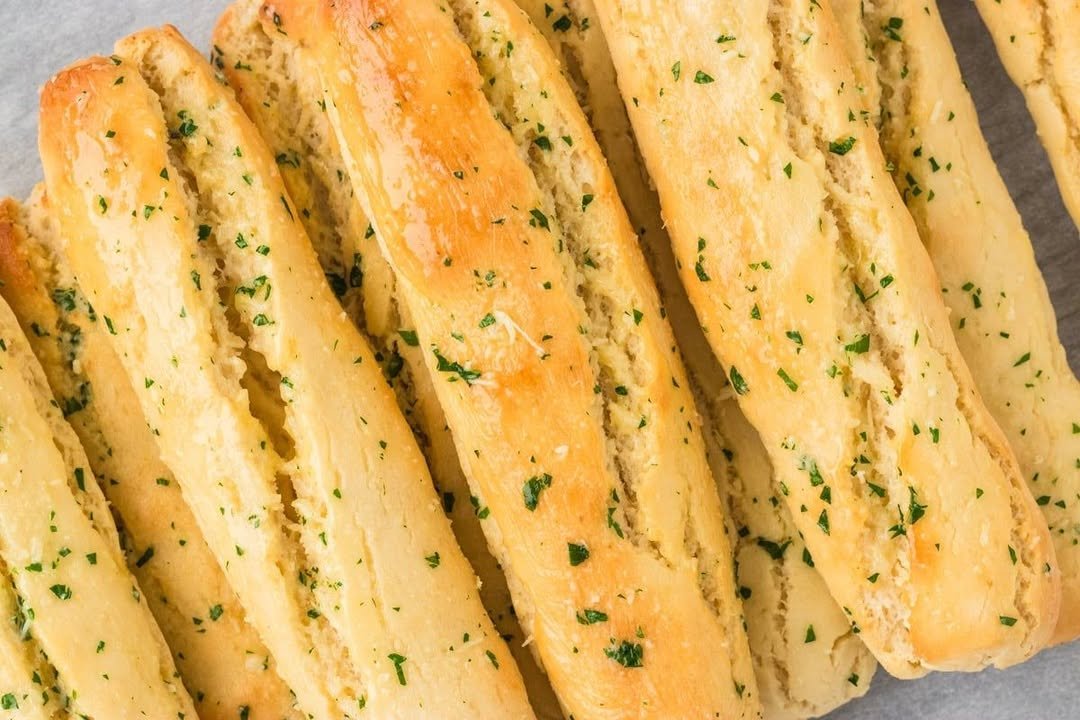 Gluten-Free Garlic Breadsticks 2 Gluten-Free Garlic Breadsticks