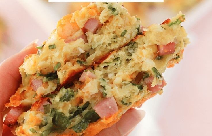 One-Bowl Ham & Cheese Protein Breakfast Biscuits ham cheese biscuits One-Bowl Ham & Cheese Protein Breakfast Biscuits