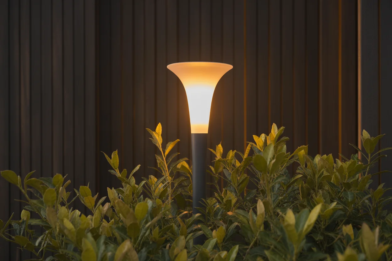 outdoor garden decor